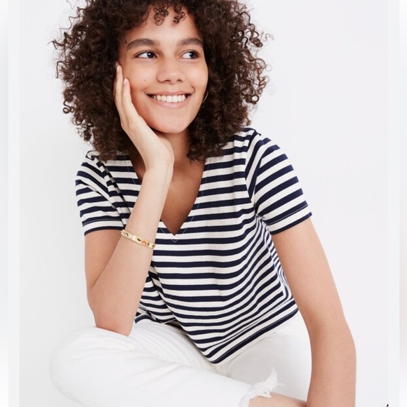Madewell Tops - Madewell NWT Navy and White Striped V-Neck Cropped Top  SZ XXL Nautical  Relaxed